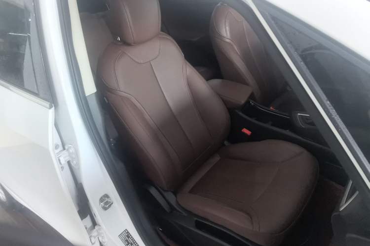 Used Buick GL6 2018 18T 5-seat Luxury Model
