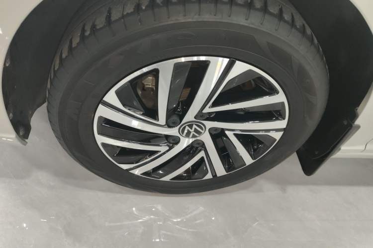 Used Volkswagen Lavida 2023 280TSI DSG Full-Comfort Edition
