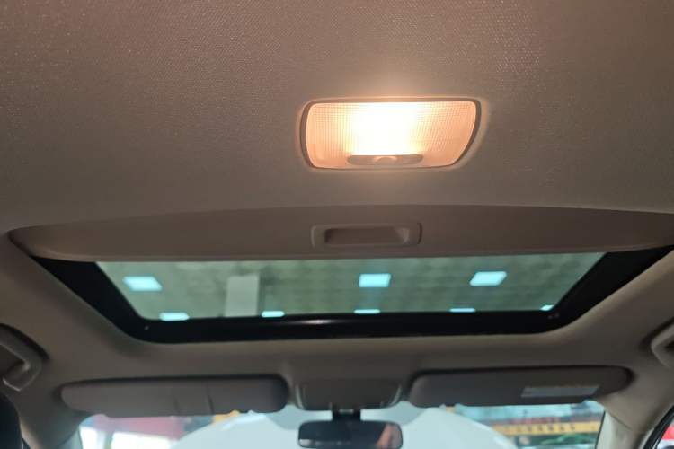 Used Honda CR-V 2016 2.0L two-wheel drive Urban Edition
