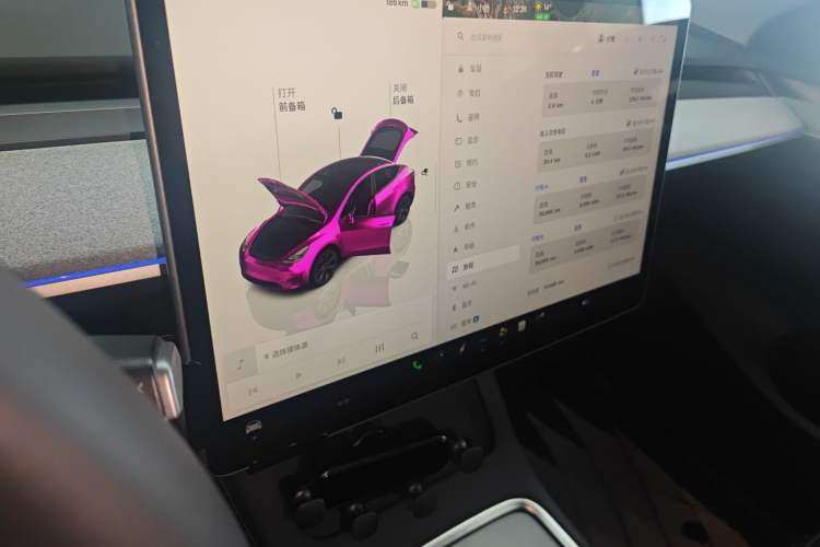 Used Tesla Model Y 2023 Rear-Wheel-Drive Version
