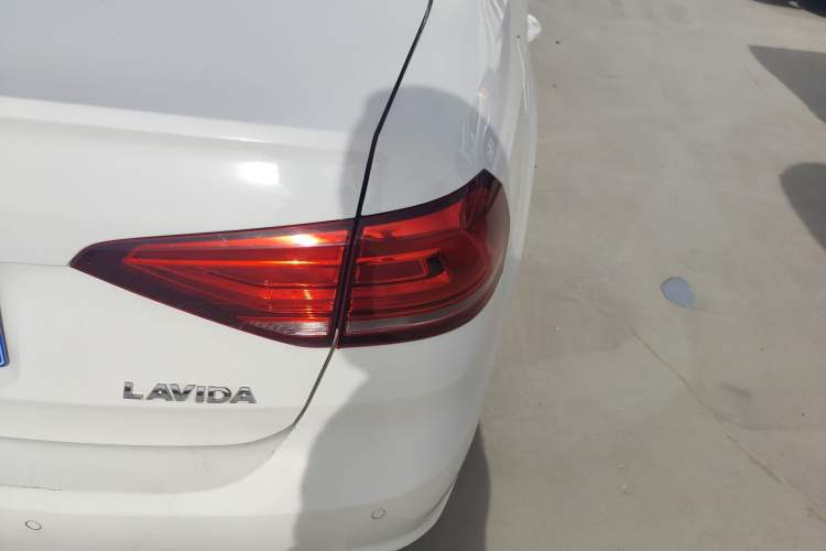 Used Volkswagen Lavida 2019 Lavida Start 1.5L Automatic Trendy Version China VI Standard