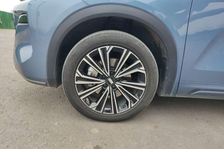 Used  Galaxy Xingjian 7 EM-i 2025 120km Flagship Edition