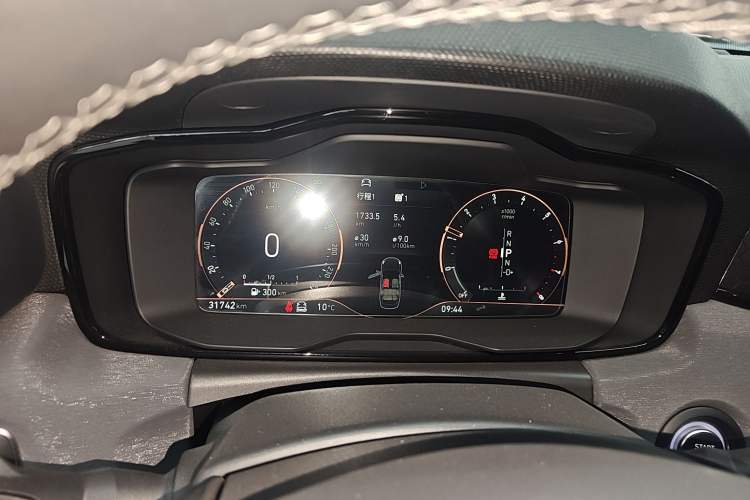 Used Lynk & Co 03 2022 2.0TD DCT JingPro
