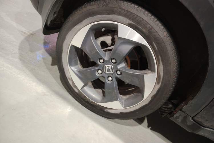 Used Honda Vezel 2017 1.8L CVT Front-Wheel Drive Pioneer Edition
