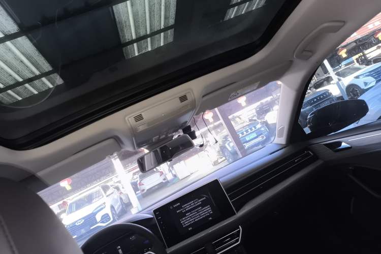 Used Volkswagen Sagitar 2023 300TSI DSG Excellence Edition
