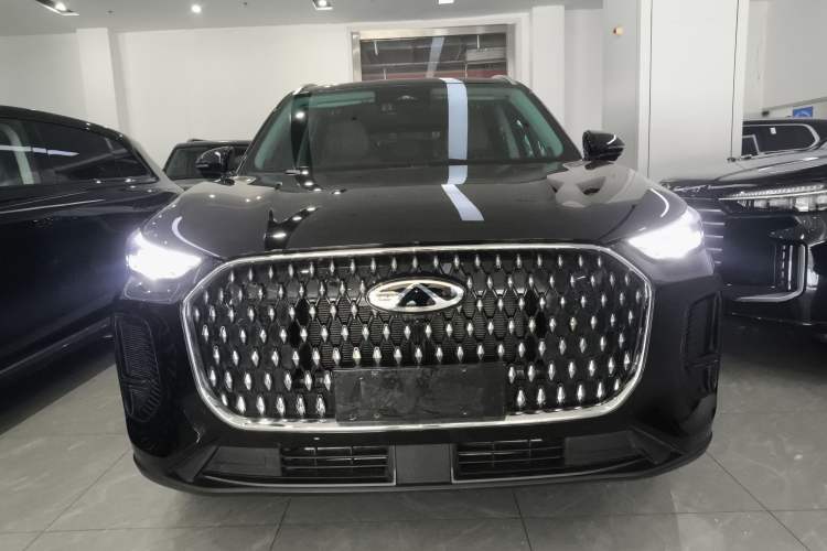 Used Chery Tiggo 8 L 2024 2.0T Two-Wheel Drive Luxury Edition 5 Seats