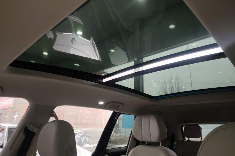 Used Volkswagen Viloran 2022 380TSI Prestige Edition
