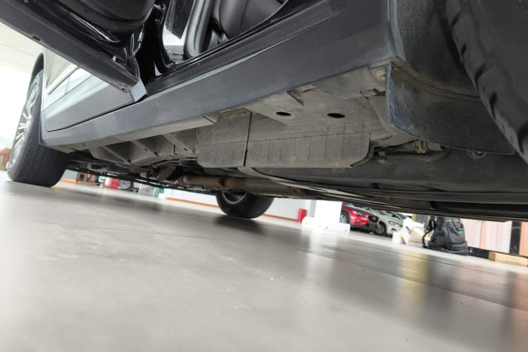 Used Cadillac XT5 2016 25T Luxury Model
