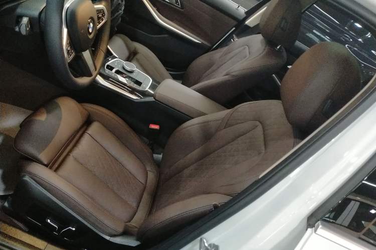 Used BMW 3 Series 2024 325Li M Sport Package
