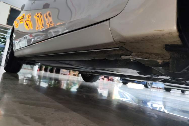 Used Toyota Levin 2017 Revised Dual-Engine 1.8H GS E-CVT Elite Sunroof Version China V Standard
