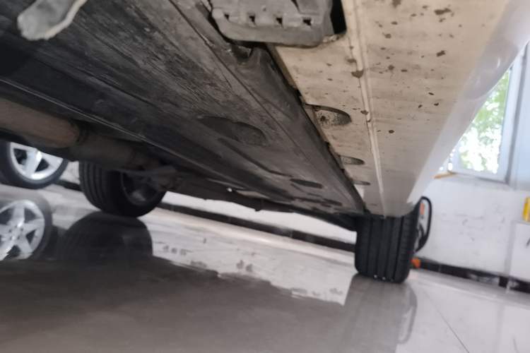 Used Mercedes-Benz GLK-Class 2013 GLK 300 4MATIC Dynamic Sunroof Model