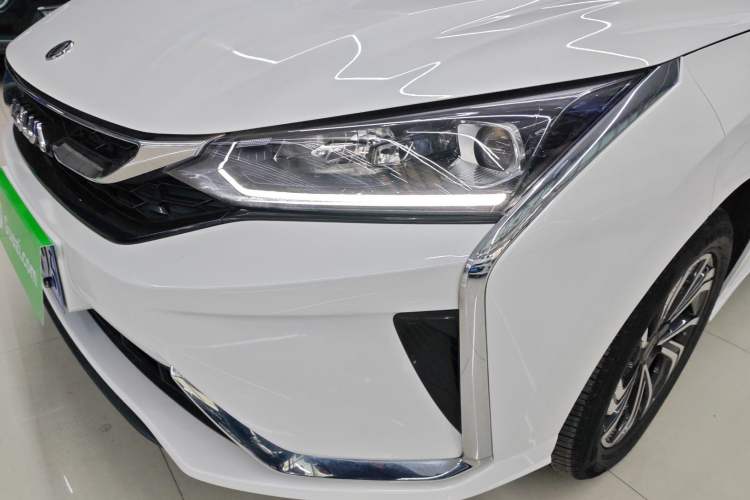 Used Dongfeng Aeolus Yixuan 2021 230T Automatic ZuiFeng Edition

