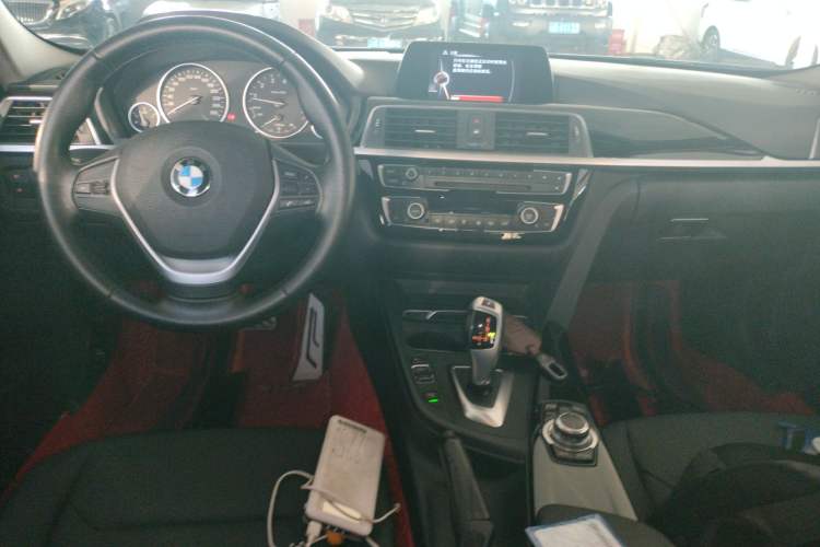 Used BMW 3 Series 2016 320Li Fashion Model
