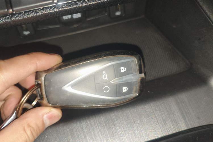 Used Oshan X7 PLUS 2022 1.5T Blue Whale Edition Automatic Prestige 7-Seater