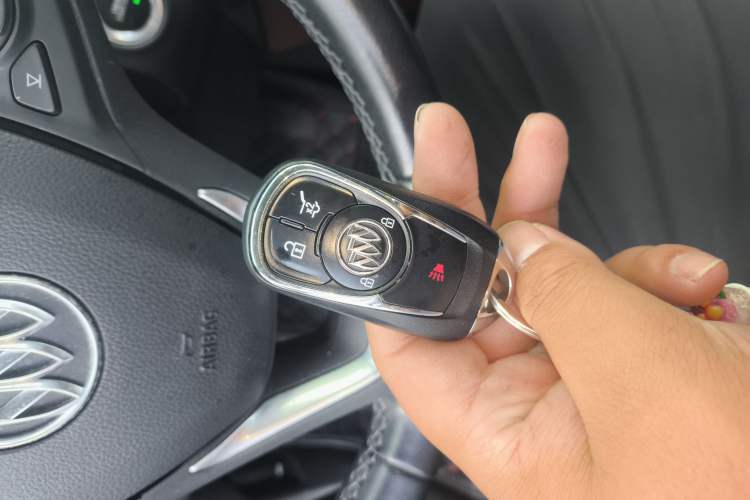 Used Buick Envision 2019 20T Two-Wheel Drive Luxury Version China VI Standard
