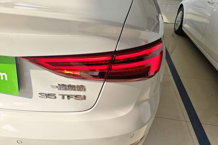 Used Audi A3 2020 Limousine 35 TFSI Fashion Edition China VI Emission Standard