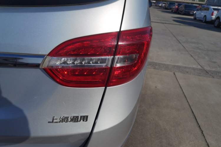 Used Buick GL8 2014 3.0L GT Luxury Business Haoya Edition