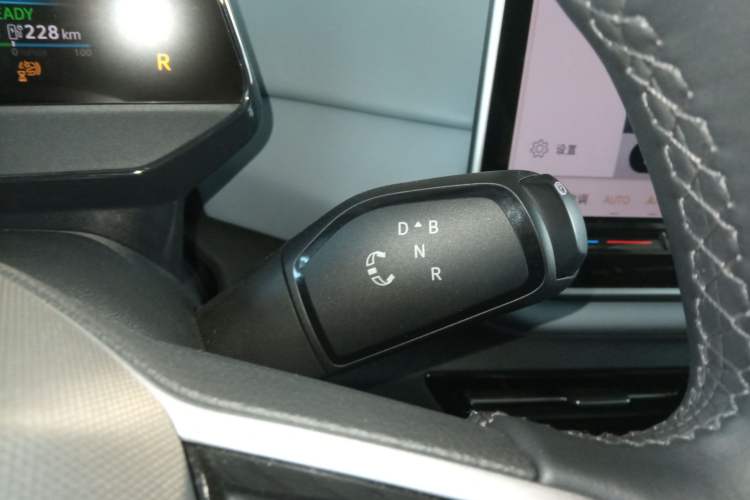 Used Volkswagen ID.4 X 2025 Smart Version Pure & Intelligent Enjoyment Edition