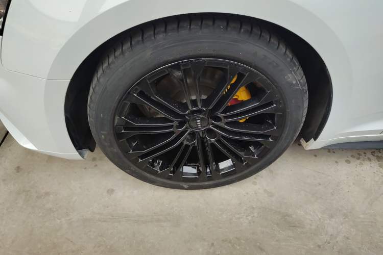 Used Audi A5 2019 Coupe 40 TFSI Fashion Edition China V Emission Standard