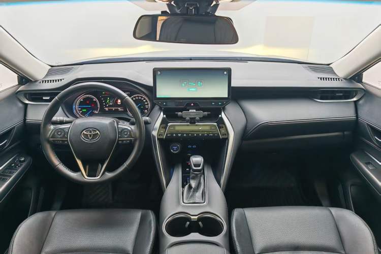 Used Toyota Harrier 2022 Dual-Engine 2.5L CVT Two-Wheel Drive Luxury Edition