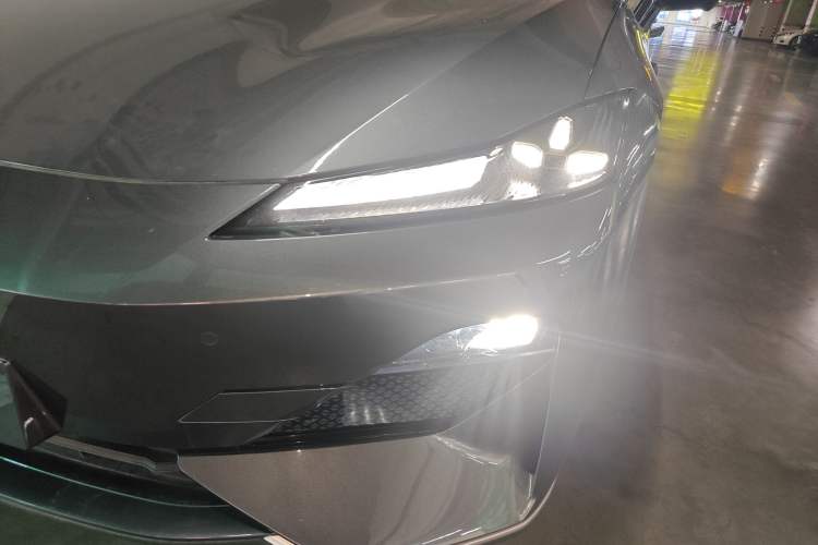 Used  SL03 2022 515 Pure Electric Version