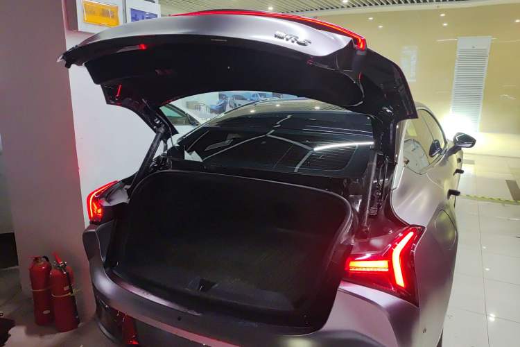 Used NETA S 2024 Pure Electric 520km Rear-Drive AR-HUD Version
