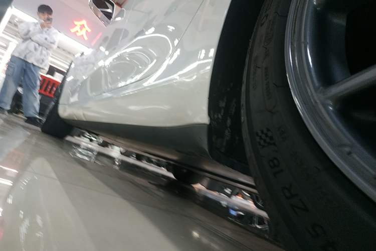 Used Tesla Model 3 2019 Standard Range Rear-Drive Upgraded Version
