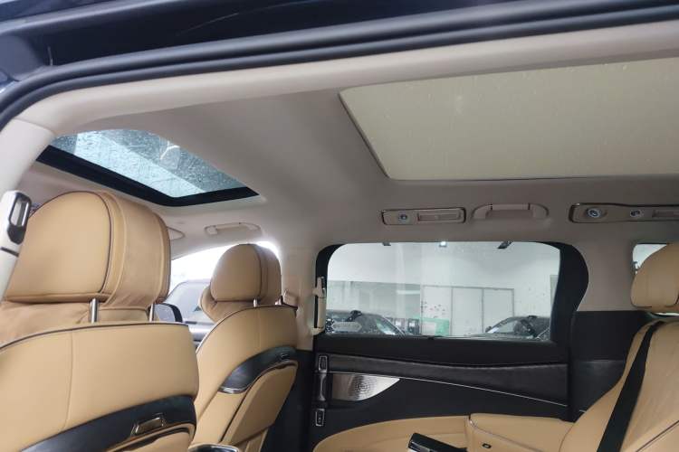 Used Denza D9 2024 EV 620 Premium Model
