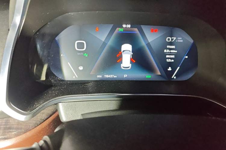 Used Wey VV5 2019 Upgraded Model 2.0T Two-Wheel Drive Flagship Version China V Standard
