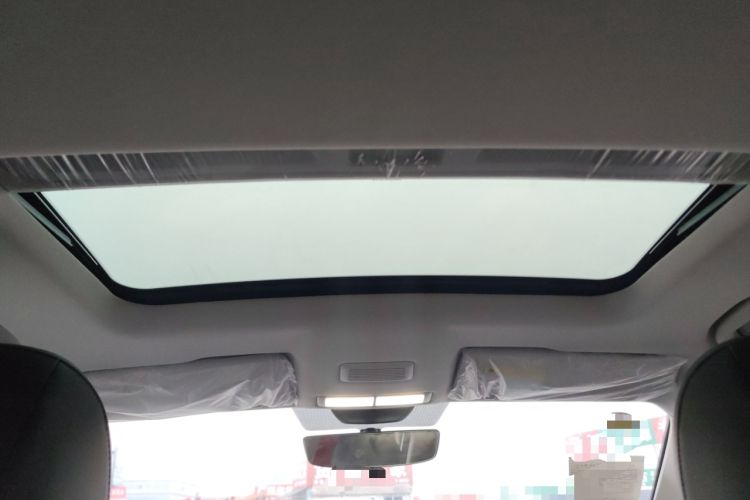 Used Roewe i5 2023 1.5L CVT Luxury Edition
