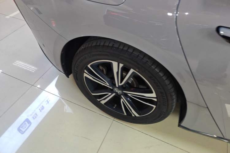 Used Hongqi EH7 2024 690 Pro