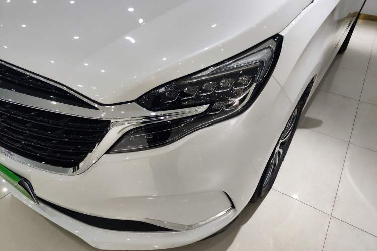 Used Buick GL8 2022 ES Landtrek 653T Comfort Edition
