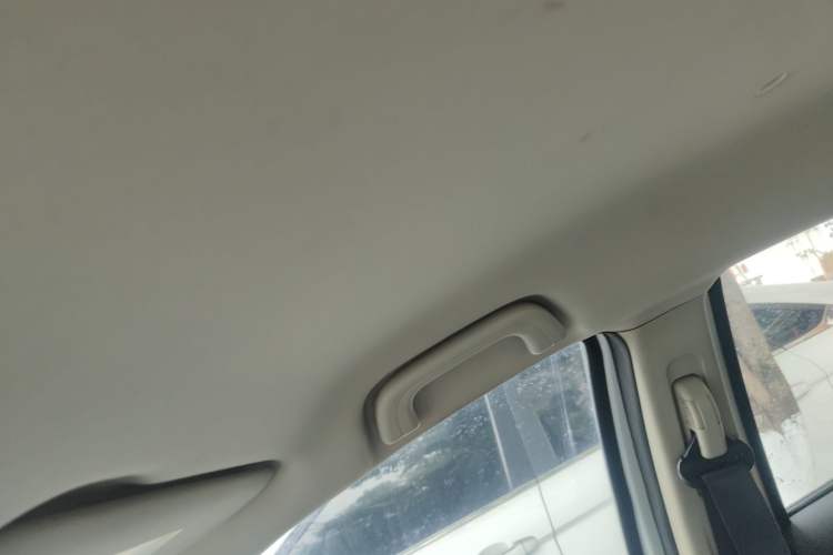 Used Geely Auto Vision X3 2019 Upgraded Model 1.5L Manual Elite Version