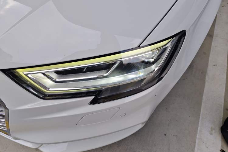 Used Audi A3 2020 Sportback 35 TFSI Fashion Edition China VI Emission Standard
