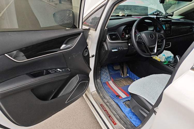 Used BYD Song MAX 2019 1.5T Automatic Smart Connect Ruiyi Model 7 Seats China V Emission Standard