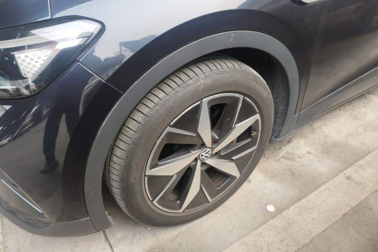 Used Volkswagen ID.4 CROZZ 2022 Long-Range PURE+ Edition