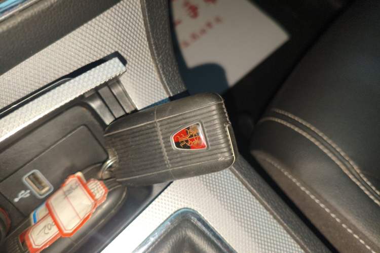 Used Roewe RX5 2020 20T Manual 4G Connect Super-Luxury Flagship Edition
