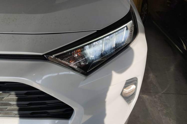 Used Toyota RAV4 2021 2.0L CVT 4x4 Style PLUS Edition
