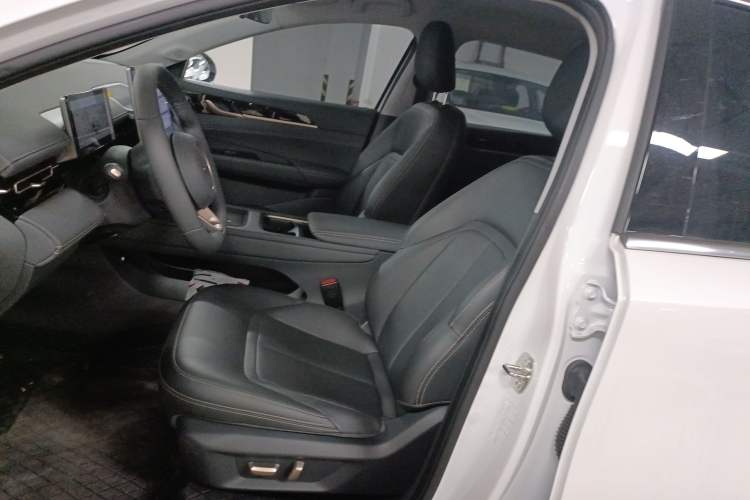 Used Wuling Xingguang 2025 150 km Smart Pilot Version