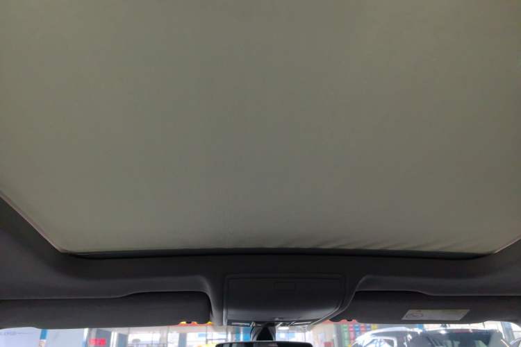 Used Volkswagen Tiguan L 2018 330TSI Automatic Two-Wheel Drive Luxury Edition
