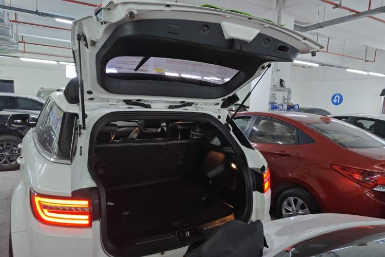 Used Land X7 2018 Geely Xingyue 1.5T Panoramic Supreme Model
