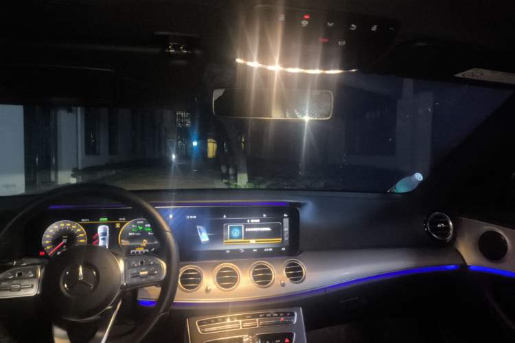 Used Mercedes-Benz E-Class 2019 E 260 Sport Edition 4MATIC
