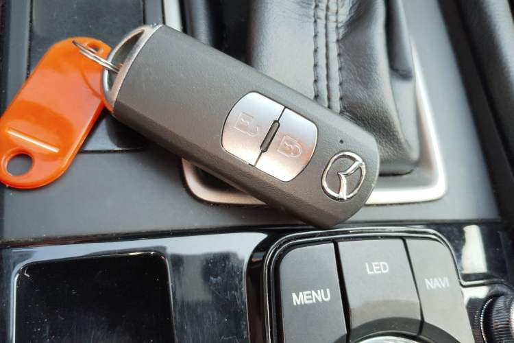 Used Mazda CX-4 2018 2.0L Automatic Two-Wheel Drive Blue Sky Dynamic Version China V Standard
