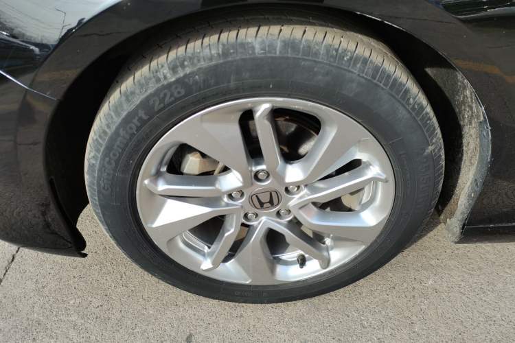 Used Honda Accord 2018 230TURBO Comfort Version National V
