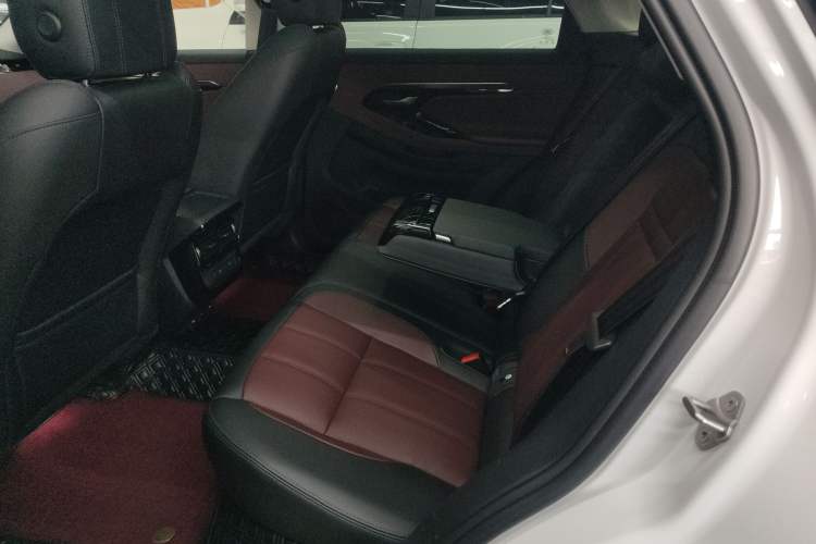 Used Land Rover Range Rover Evoque 2022 Aurora L 249 PS R-Dynamic Luxury Edition
