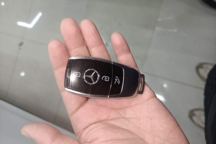 Used Mercedes-Benz E-Class 2021 E 300 L Sporty and Stylish Model