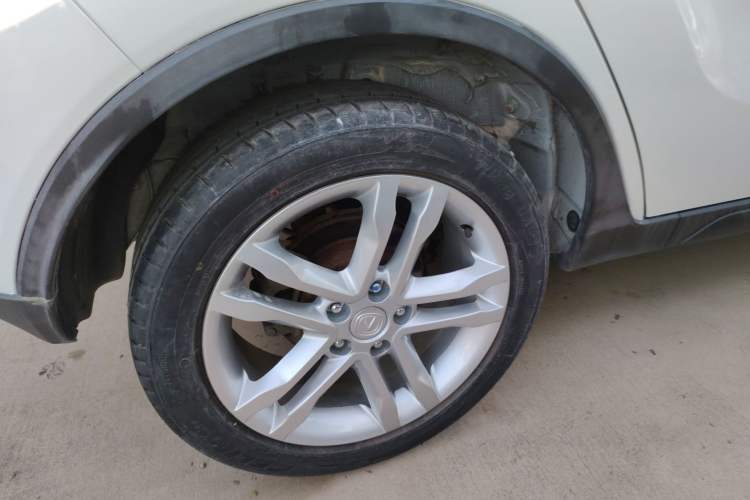 Used Changan CS35 2016 1.6L Automatic Luxury Model China V Standard
