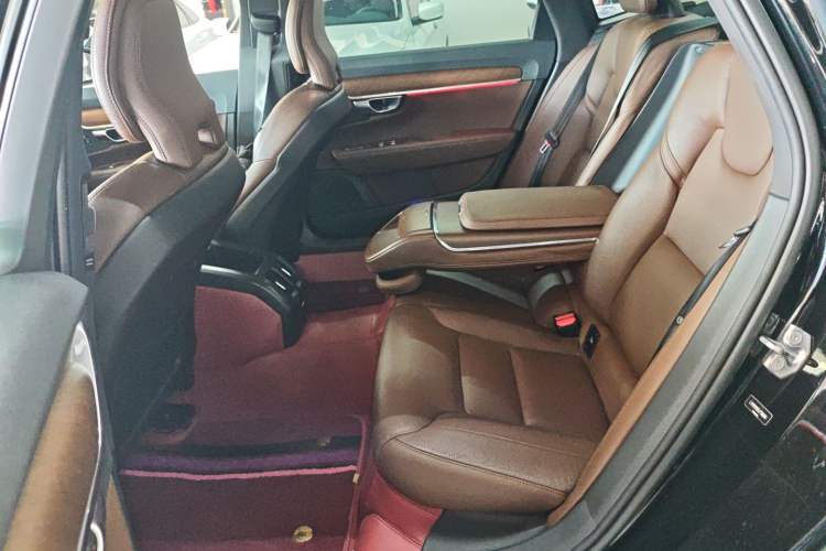 Used Volvo S90 2020 T5 Zhiyi Luxury Edition