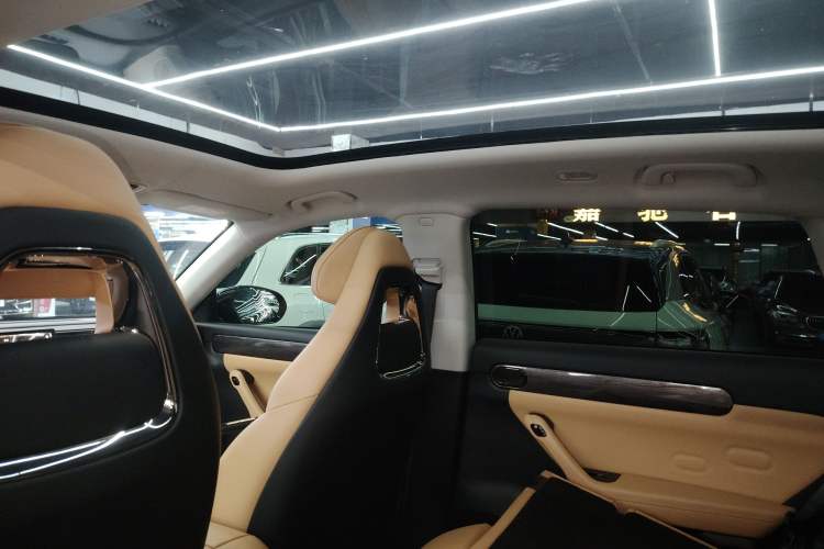 Used Leapmotor C11 2024 Range-Extended 300 Luxury Edition
