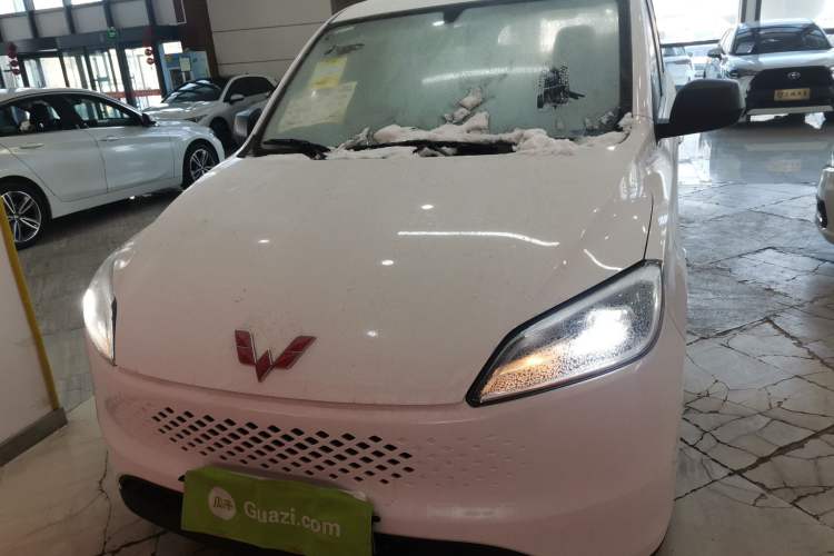 Used Wuling Hongguang New Energy 2025 Extended-Range Hybrid 50KM Comfort Version
